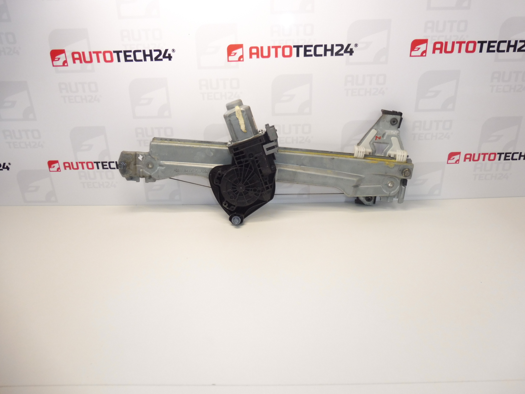 Citroën C4 B7 Left Rear Window Download 9820885280 9223H0