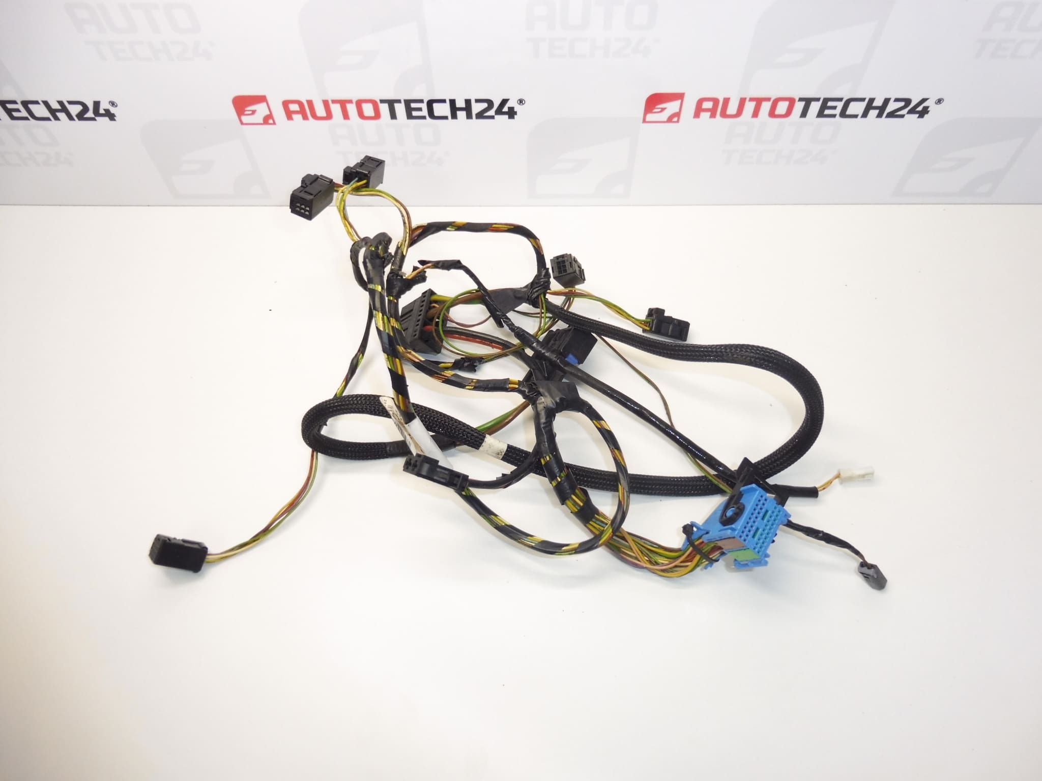 Air conditioning harness Citroen C4 B7 T1008911F 6436N7