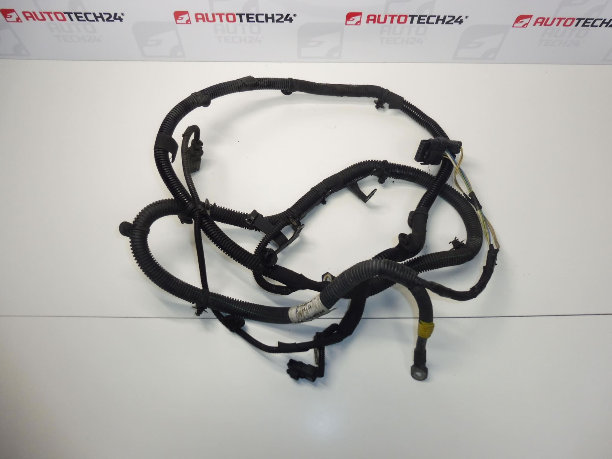 Positive battery cable Citroën Peugeot 1.6 HDI 9673369380 564635
