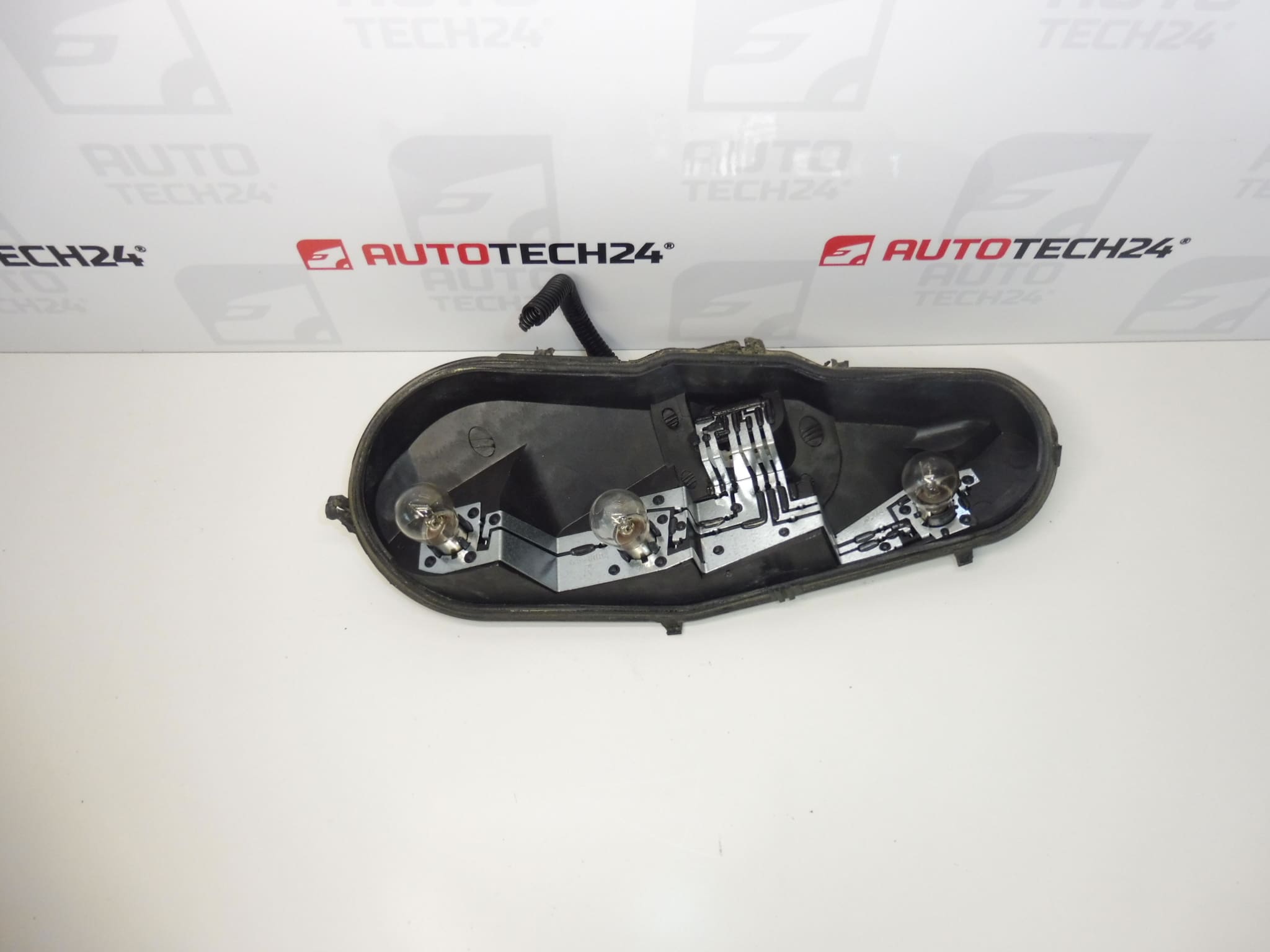 Right rear light bulb holder Citroën C1 Peugeot 107 1607990780