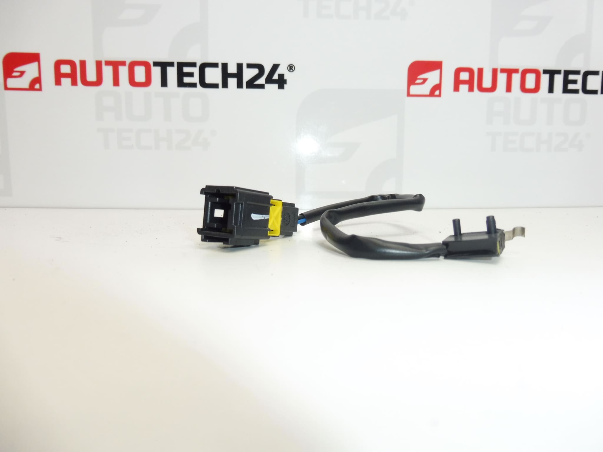 Left retractable roof switch Peugeot 307 CC 8484L5 - Image 2