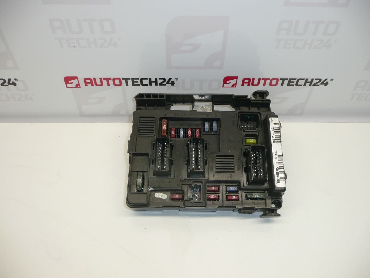 BSM B2 Siemens Engine Fuse And Relay Box For Citroën Peugeot 9643498980