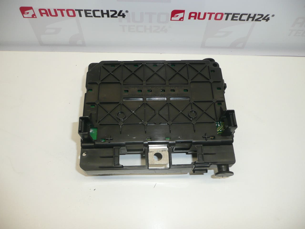 BSM B2 Siemens Engine Fuse And Relay Box For Citroën Peugeot 9643498980